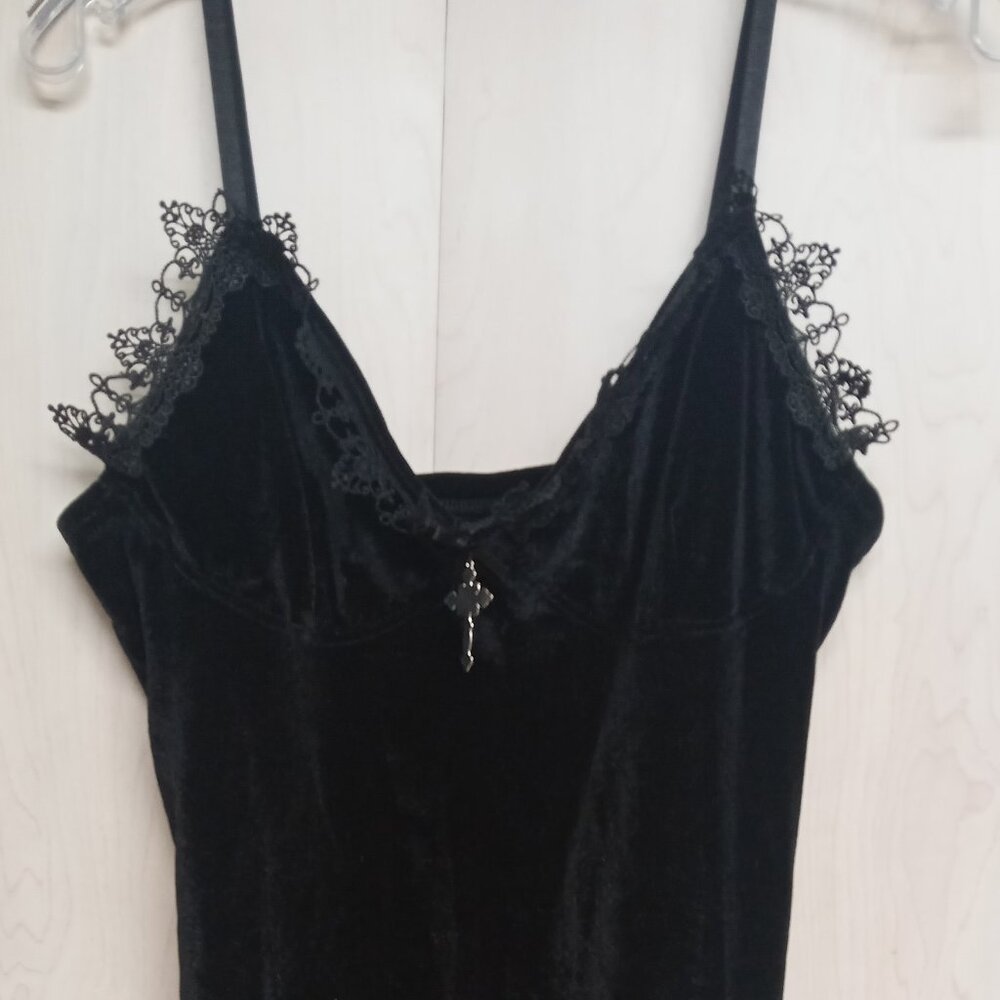 Velvet and Lace Mini Dress- Goth - Picture 2 of 5